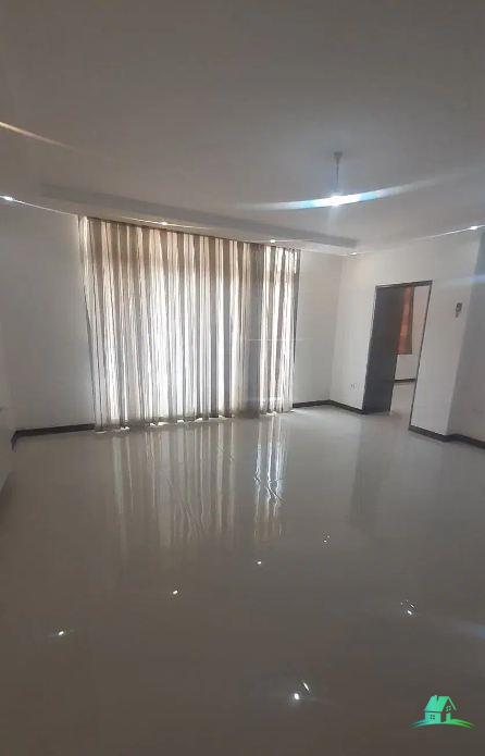 کد14209 ( آپارتمان 173 متری فول امکانات خیابان حکیم شفایی دوم)